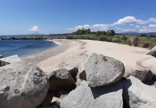 Dog Beach Tortolì